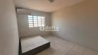 Foto 12 de Casa com 3 Quartos para alugar, 320m² em Osvaldo Rezende, Uberlândia