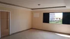 Foto 4 de Apartamento com 3 Quartos para alugar, 130m² em Imbetiba, Macaé