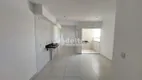 Foto 6 de Apartamento com 2 Quartos para alugar, 52m² em Novo Mundo, Uberlândia