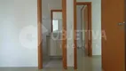 Foto 12 de Apartamento com 2 Quartos à venda, 66m² em Santa Mônica, Uberlândia