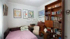 Foto 10 de Apartamento com 3 Quartos à venda, 210m² em Higienópolis, São Paulo