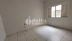 Foto 2 de Casa com 2 Quartos à venda, 200m² em Centro, Uberlândia