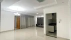 Foto 2 de Casa com 4 Quartos à venda, 200m² em Goiá, Goiânia