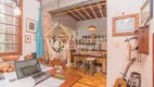 Foto 49 de Casa com 2 Quartos à venda, 182m² em Rio Branco, Porto Alegre