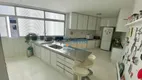 Foto 6 de Apartamento com 4 Quartos à venda, 335m² em Higienópolis, São Paulo