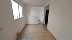 Foto 3 de Apartamento com 2 Quartos à venda, 49m² em Jardim Universal, Araraquara
