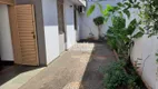 Foto 3 de Casa com 3 Quartos para alugar, 216m² em Saraiva, Uberlândia