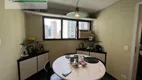 Foto 4 de Apartamento com 3 Quartos à venda, 220m² em Itaim Bibi, São Paulo