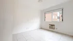 Foto 13 de Apartamento com 3 Quartos à venda, 67m² em Espiríto Santo, Porto Alegre