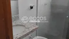 Foto 4 de Casa com 2 Quartos à venda, 70m² em Umuarama, Uberlândia