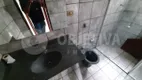 Foto 8 de Casa com 3 Quartos para alugar, 90m² em Centro, Uberlândia