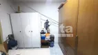 Foto 5 de Casa com 4 Quartos para alugar, 350m² em Fundinho, Uberlândia