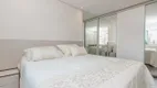 Foto 13 de Apartamento com 3 Quartos à venda, 93m² em Passo da Areia, Porto Alegre