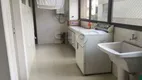 Foto 16 de Apartamento com 4 Quartos à venda, 250m² em Higienópolis, São Paulo