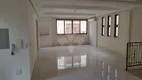 Foto 16 de Casa com 3 Quartos à venda, 465m² em Rio Branco, Porto Alegre