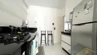 Foto 6 de Apartamento com 2 Quartos à venda, 74m² em Jardim Astúrias, Guarujá