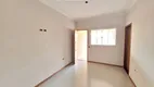 Foto 4 de Casa com 3 Quartos à venda, 70m² em Parigot de Souza II, Londrina