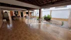 Foto 2 de Casa com 3 Quartos à venda, 266m² em Santa Mônica, Uberlândia