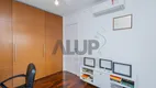 Foto 24 de Apartamento com 4 Quartos à venda, 220m² em Pinheiros, São Paulo