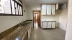 Foto 43 de Apartamento com 3 Quartos à venda, 170m² em Cambuí, Campinas