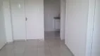 Foto 4 de Apartamento com 2 Quartos para alugar, 47m² em Jardim Marilu, Carapicuíba