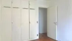 Foto 12 de Apartamento com 3 Quartos para alugar, 130m² em Jardim América, São Paulo