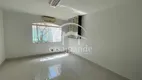 Foto 3 de Casa com 4 Quartos para alugar, 10m² em Lidice, Uberlândia