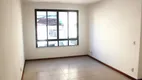Foto 2 de Apartamento com 2 Quartos para venda ou aluguel, 70m² em Alto da Serra, Petrópolis