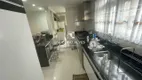 Foto 20 de Apartamento com 3 Quartos para venda ou aluguel, 210m² em Itaim Bibi, São Paulo