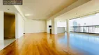 Foto 2 de Apartamento com 3 Quartos à venda, 215m² em Sumaré, São Paulo