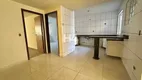 Foto 6 de Casa com 3 Quartos à venda, 108m² em Santo Inácio, Curitiba