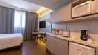 Foto 3 de Apartamento com 1 Quarto à venda, 28m² em Água Verde, Curitiba