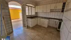 Foto 4 de Sobrado com 3 Quartos para alugar, 160m² em Centro, Jardinópolis