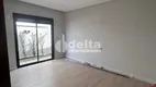 Foto 15 de Casa de Condomínio com 4 Quartos à venda, 229m² em Laranjeiras, Uberlândia