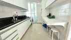 Foto 17 de Apartamento com 3 Quartos à venda, 100m² em Pitangueiras, Guarujá