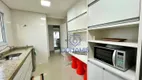 Foto 39 de Apartamento com 3 Quartos à venda, 120m² em Praia das Pitangueiras, Guarujá