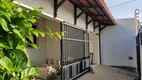Foto 2 de Casa com 4 Quartos à venda, 228m² em Candelária, Natal