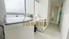 Foto 37 de Apartamento com 4 Quartos à venda, 190m² em Praia das Pitangueiras, Guarujá