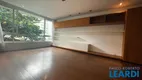 Foto 2 de Apartamento com 3 Quartos à venda, 192m² em Jardim América, São Paulo