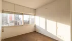 Foto 3 de Apartamento com 3 Quartos à venda, 193m² em Jardins, São Paulo
