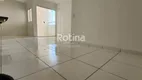 Foto 3 de Apartamento com 2 Quartos à venda, 51m² em Residencial Lago Azul, Uberlândia