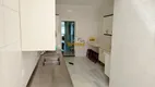 Foto 22 de Apartamento com 3 Quartos à venda, 188m² em Pitangueiras, Guarujá