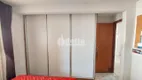 Foto 7 de Casa com 4 Quartos à venda, 181m² em Granada, Uberlândia