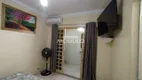 Foto 10 de Casa com 4 Quartos à venda, 205m² em Jardim das Palmeiras, Uberlândia