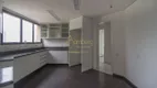 Foto 20 de Apartamento com 3 Quartos à venda, 242m² em Vila Suzana, São Paulo