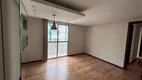 Foto 2 de Apartamento com 3 Quartos à venda, 61m² em Ahú, Curitiba