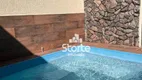 Foto 2 de Casa com 3 Quartos à venda, 200m² em Residencial Gramado, Uberlândia