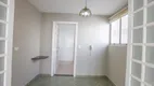 Foto 4 de Apartamento com 3 Quartos à venda, 145m² em Higienópolis, São Paulo