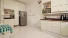 Foto 29 de Apartamento com 3 Quartos à venda, 210m² em Higienópolis, São Paulo