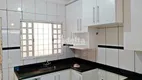 Foto 13 de Casa com 3 Quartos à venda, 200m² em Jardim America II, Uberlândia